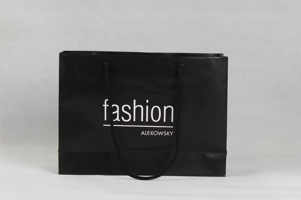 FASHION時尚禮品牛皮紙袋定制 FASHION時尚禮品牛皮紙袋定制