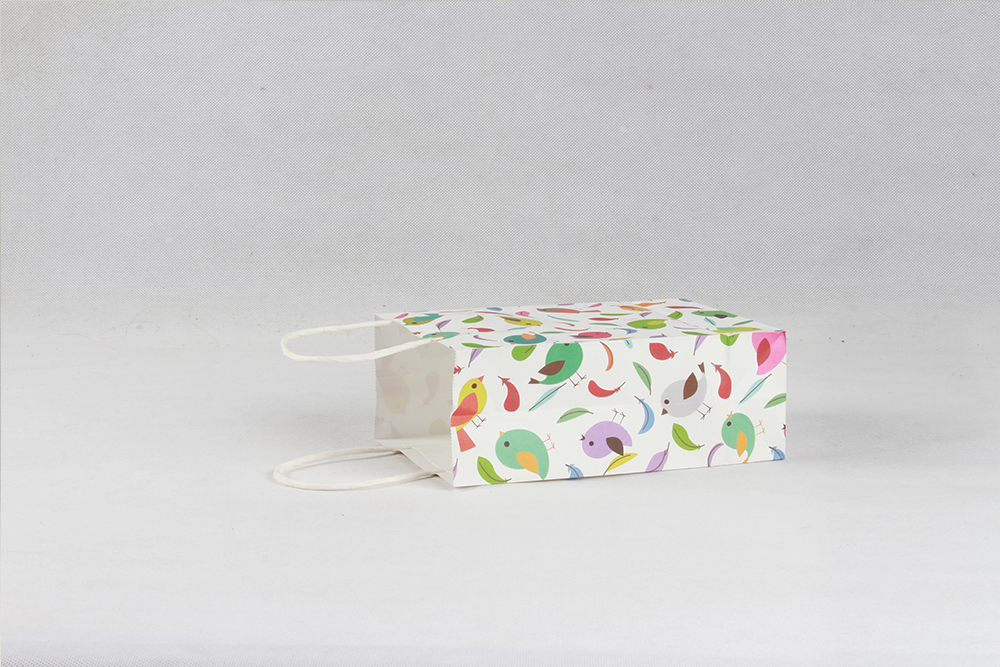 卡通小鳥唯美禮品牛皮紙袋定制 卡通小鳥唯美禮品牛皮紙袋定制