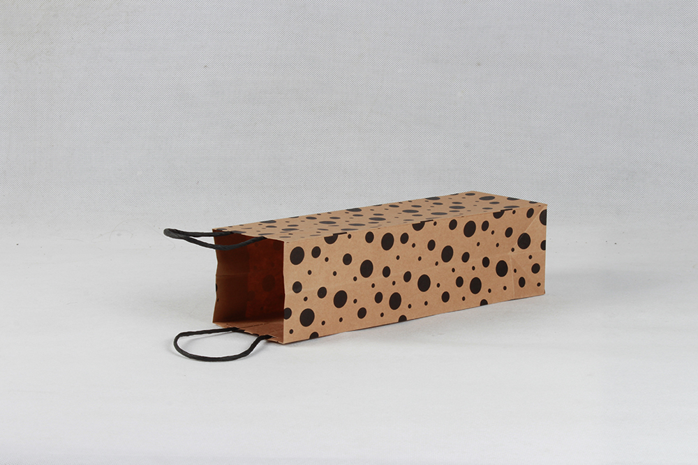 牛皮色個(gè)性禮品牛皮紙袋定制 牛皮色個(gè)性禮品牛皮紙袋定制