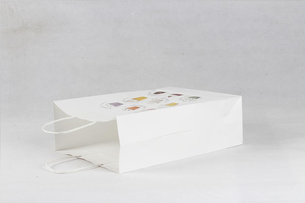 卡通蛋糕簡(jiǎn)約服裝紙袋定制